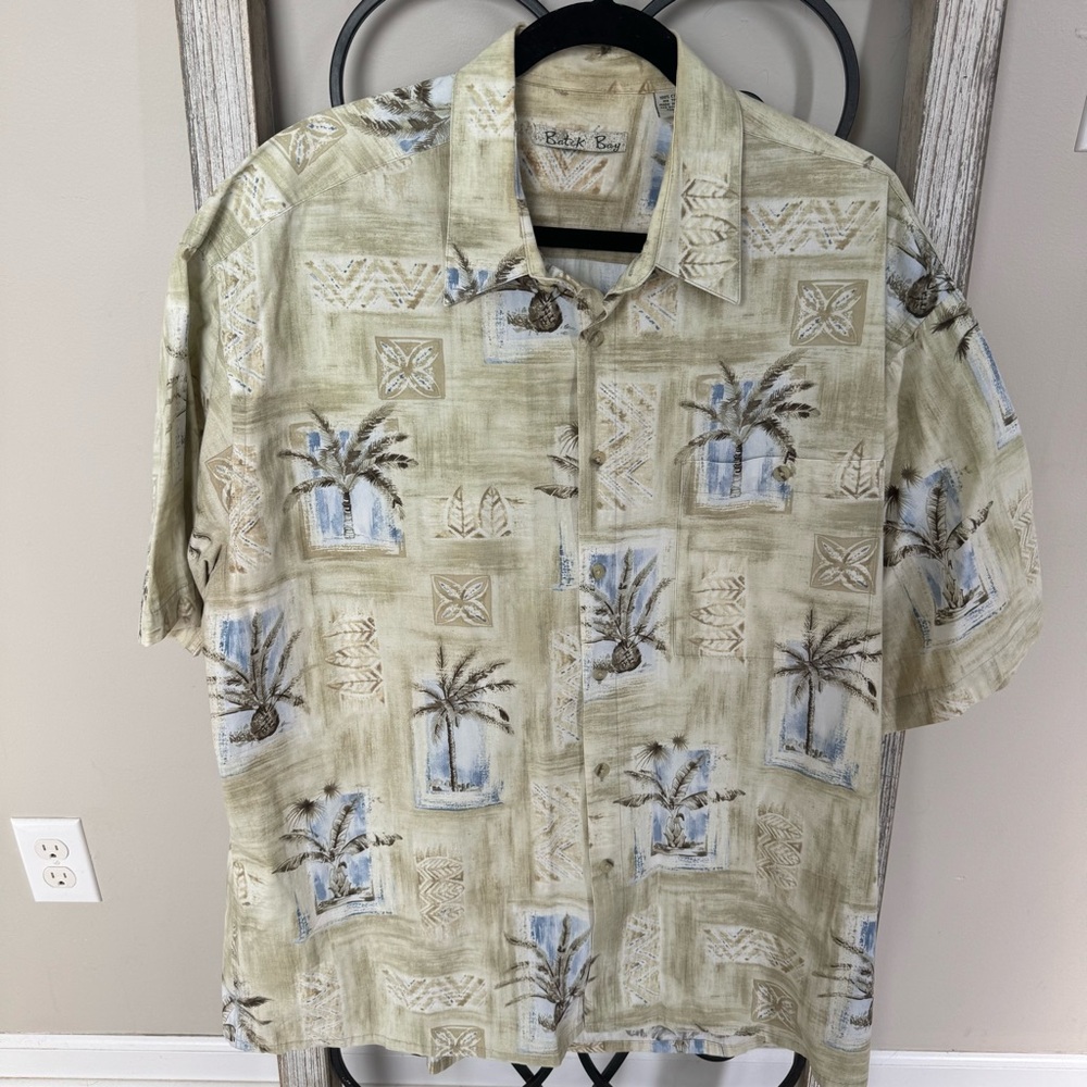 Vintage Batik Bay‎ Shirt XL Made in Korea Palm Tree Pineapple Hawaiian 90s